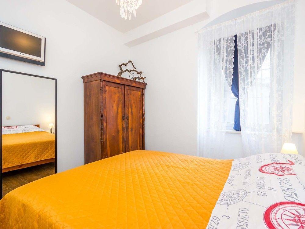 Captain's Pensionat 4*